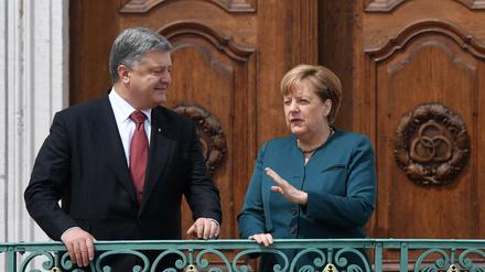 Bundeskanzlerin Angela Merkel empfing den ukrainischen Präsidenten Petro Poroschenko im Gästehaus der Bundesregierung in Meseberg.