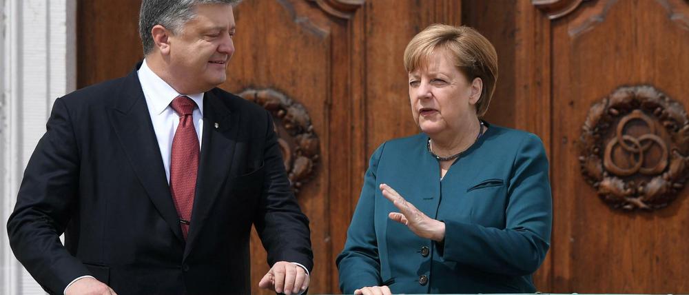Bundeskanzlerin Angela Merkel empfing den ukrainischen Präsidenten Petro Poroschenko im Gästehaus der Bundesregierung in Meseberg.
