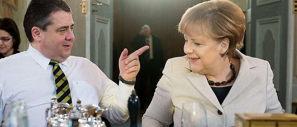 Die Kanzlerin und ihr Vize: Angela Merkel (CDU) und Sigmar Gabriel (SPD) auf der Kabinettsklausur in Meseberg.