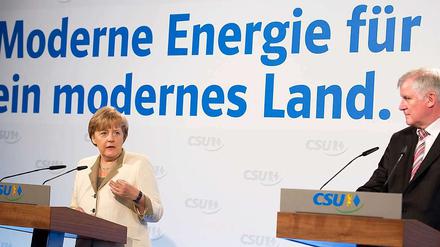 Angela Merkel ist sich mit Horst Seehofer einig: Der Atomausstieg soll 2022 kommen.