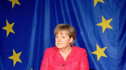 Kanzlerin Merkel fordert mehr europäische Einheit - bei Rente und Urlaubstagen.