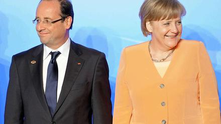 Euro-Bonds, Abzug aus Afghanistan - gleich zu Beginn der Präsidentschaft von François Hollande gibt es Differenzen mit Berlin.