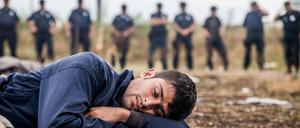 Ende Juli wollten Dutzende Flüchtlinge mit einem Hungerstreik die Öffnung der serbisch-ungarischen Grenze erzwingen 
