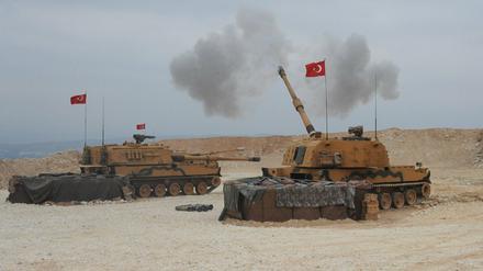 Türkische Stellungen im Grenzgebiet zu Syrien