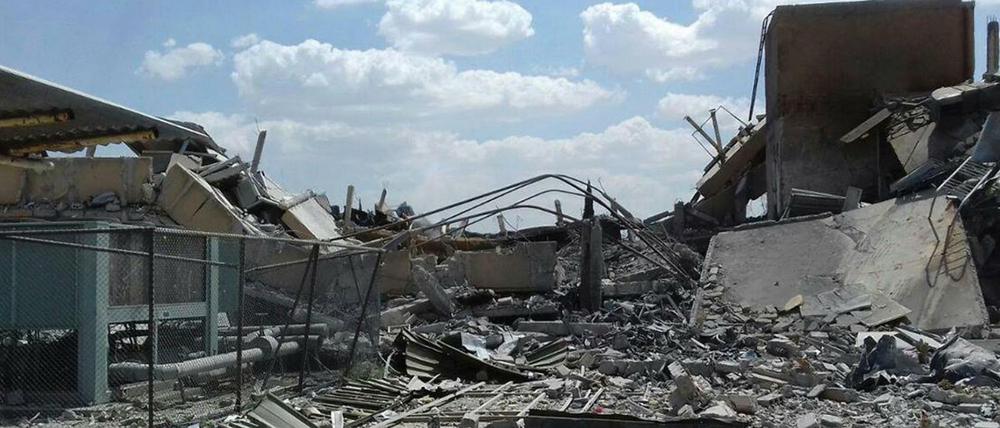 Damaskus: Trümmer des Forschungszentrums in Barsah, das bei Angriffen der USA, Großbritannien und Frankreich vergangene Woche stark beschädigt wurde. 