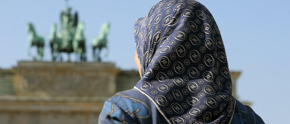 Mit oder ohne Kopftuch? Jeder Muslimin sollte die Freiheit haben, selbst darüber zu entscheiden.