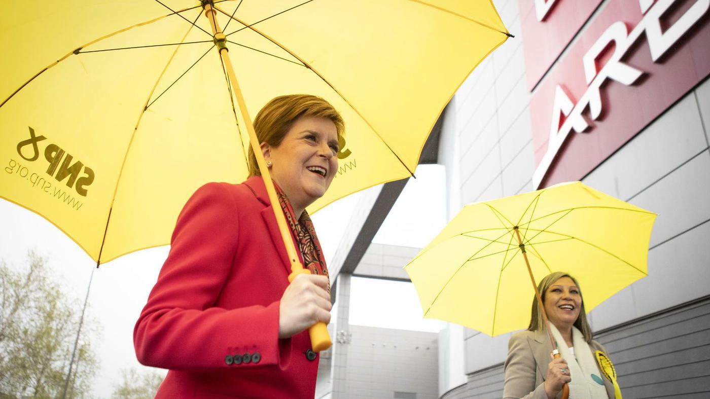 Wahlsiegerin kündigt Referendum an Schottland auf dem langen Weg zur