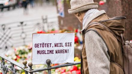 Nach der Gewalttat in Hanau: Trauer auf dem Marktplatz
