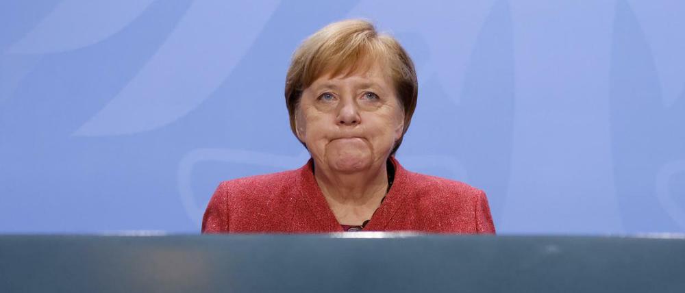 Bundeskanzlerin Angela Merkel (CDU) auf einer Pressekonferenz 