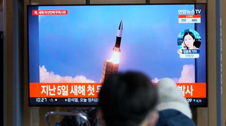 Fernsehbericht in Südkorea über neue Raketentests des Nordens