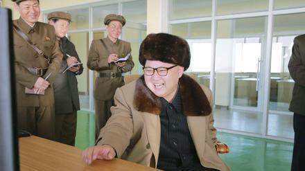 Staatschef Kim Jong Un selbst habe den Befehl zur Zündung gegeben, meldete die nordkoreanische Nachrichtenagentur KCNA.