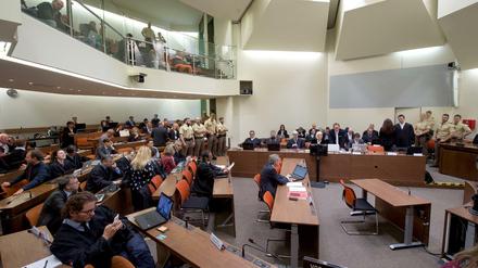Blick in den Gerichtssaal in München während des NSU-Prozesses. 