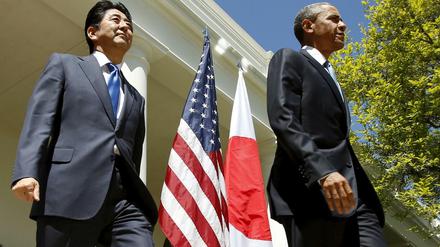 US-Präsident Barack Obama und Japans Ministerpräsident Shinzo Abe. Ende Mai wollen sie gemeinsam Hiroshima besuchen.