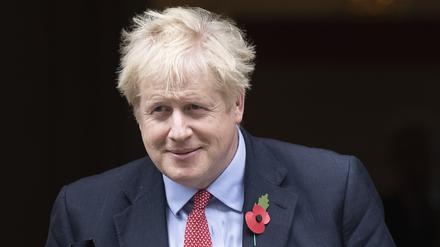 Der britische Premierminister Boris Johnson am Dienstag vor seinem Amtssitz in der Downing Street.