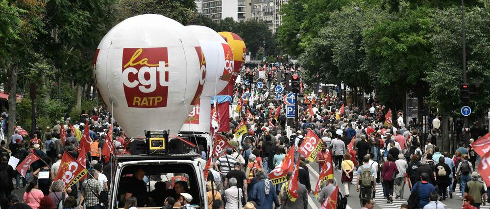 Proteste der französischen Gewerkschaften gegen das neue Arbeitsgesetz.