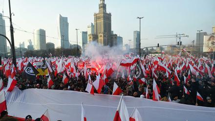 Zum Unabhängigkeitstag kam es in der polnischen Hauptstadt Warschau auch zum Aufmarsch von Rechtsextremen.