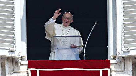 Papst Franziskus beim Angelus-Gebet im Vatikan
