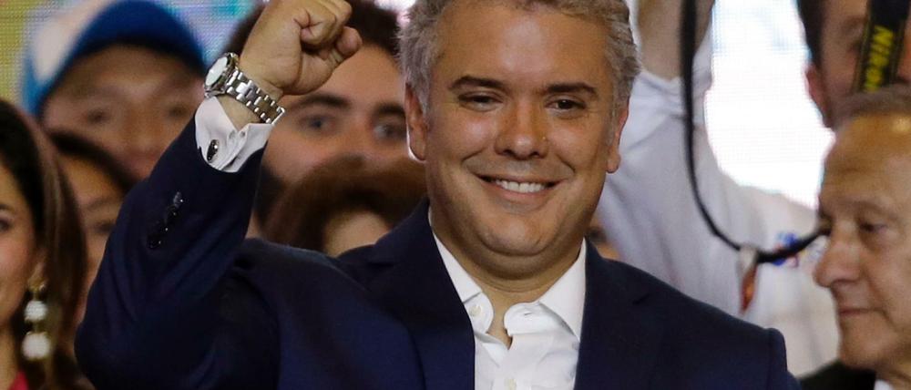 Ivan Duque, konservativer Kandidat, jubelt über seinen Sieg bei der Präsidentenwahl in Kolumbien.