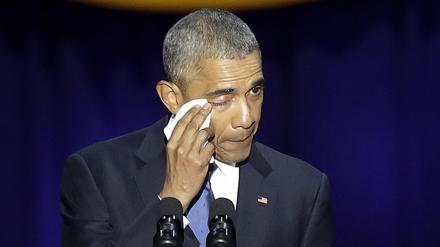 Noch US-Präsident Barack Obama weint zum Abschied. 