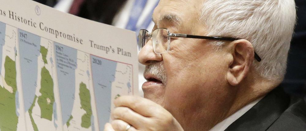Mahmud Abbas studiert Trumps Friedensplan, den er rundherum ablehnt.
