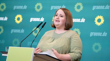 Ricarda Lang, Bundesvorsitzende von Bündnis90/Die Grünen, bei einer Pressekonferenz in Berlin.