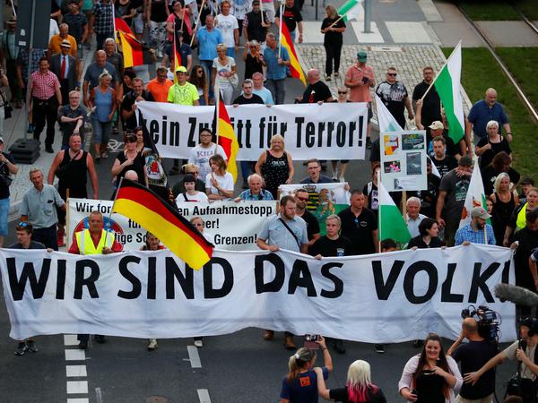 Teilnehmer einer "Pro-Chemnitz"-Demonstration im August vergangenen Jahre