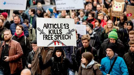 An diesem Samstag wollen wieder Tausende auf die Straße gehen, um gegen die EU-Urheberrechtsreform zu demonstrieren.