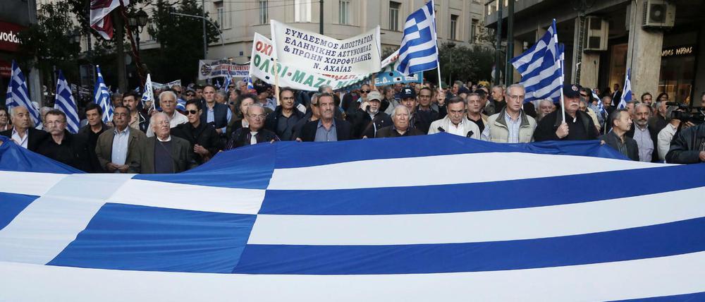 Neben den Streiks gegen die Rentenkürzungen in Griechenland kam es auch zu Protesten und Demonstrationen. 