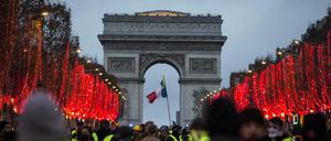 Massenprotest in Frankreich: Gelbwesten-Demonstranten am Samstag in Paris. 