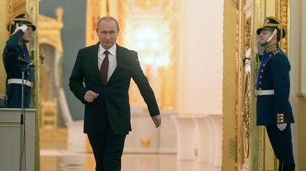 Selbstbewusst: Wladimir Putin wird sich heute Mittag auch offiziell zur Krim äußern. 