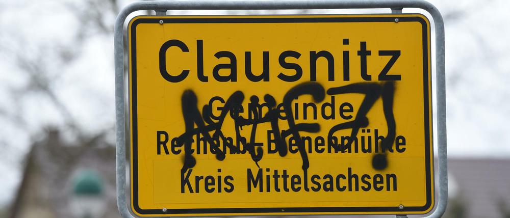 Das Ortsschild von Clausnitz