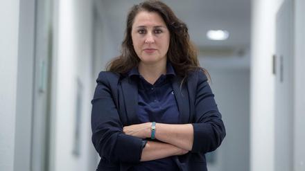 Massiv attackiert. Die Frankfurter Anwältin Seda Basay-Yildiz erhielt schon im August 2018 die ersten Morddrohungen von "NSU 2.0". Am Mittwoch beginnt der Prozess gegen den Tatverdächtigen