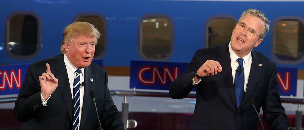 Donald Trump und Jeb Bush bei der TV-Debatte am Mittwoch.
