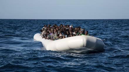 Flüchtlinge auf dem Mittelmeer (Archivbild)