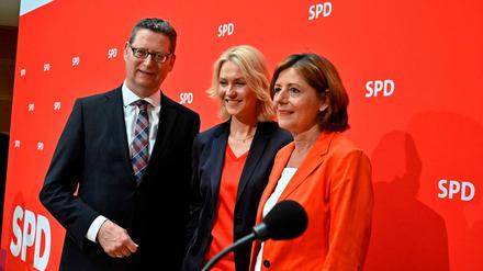 Muss die SPD einfach so lange eine Vorsitzperson nach der anderen durchprobieren, bis endlich der oder die Richtige kommt? 