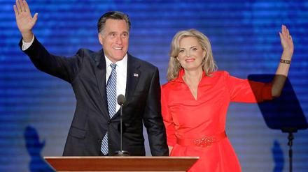 Ann Romney bemühte sich bei ihrem gefühlsbetonten Auftritt, die Sympathien der Wähler für ihren als hölzern und abgehoben wahrgenommenen Ehemann zu wecken.