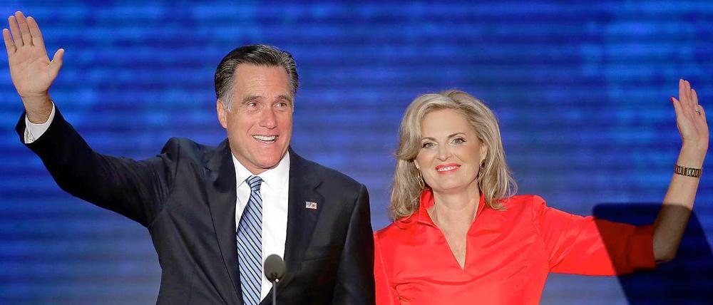 Ann Romney bemühte sich bei ihrem gefühlsbetonten Auftritt, die Sympathien der Wähler für ihren als hölzern und abgehoben wahrgenommenen Ehemann zu wecken.