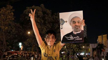 Mit über 50 Prozent der Stimmen siegt Ruhani im Iran.