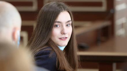 Die russische Staatsbürgerin Sofia Sapega bei einer Gerichtsverhandlung in Grodno am 06.05.2022.