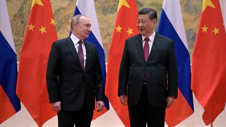 Die Präsidenten Russland und Chinas, Wladimir Putin und Xi Jinping, am 4. Februar 2022 in Peking 