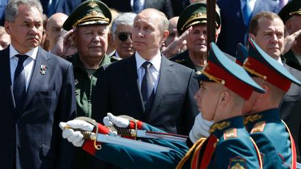 Russlands Präsident Wladimir Putin warf der Nato am Mittwoch Aggressivität vor.