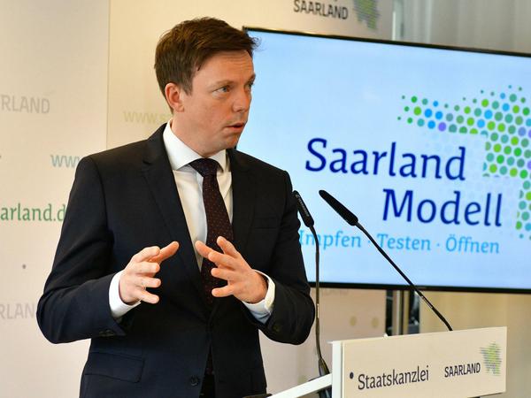 Ministerpräsident Tobias Hans und sein Saarland-Modell