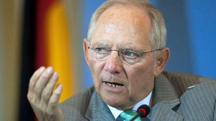 Finanzminister Wolfgang Schäuble mahnt zur Ruhe: "Es gibt größere Bedrohungen als den amerikanischen Nachrichtendienst."