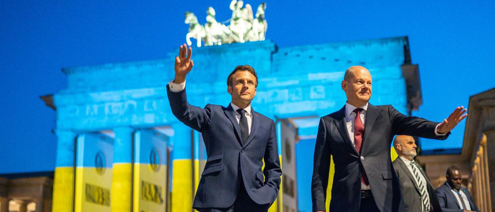 Europas Zukunft? Fünf Jahre musste Emmanuel Macrons nach seiner Rede an der Sorbonne auf eine deutsche Antwort warten. Der Ukrainekrieg, das zeigt Olaf Scholz' Rede in Prag, hat das Denken in Berlin und Paris angenähert.