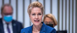 Manuela Schwesig (SPD) hält im Dezember als Ministerpräsidentin von Mecklenburg-Vorpommern ihre erste Regierungserklärung.