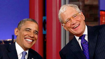 Barack Obama mit Talkshow-Gastgeber David Letterman. Der Präsident reagierte staatsmännisch auf die Wählerbeschimpfung seines Herausforderers.
