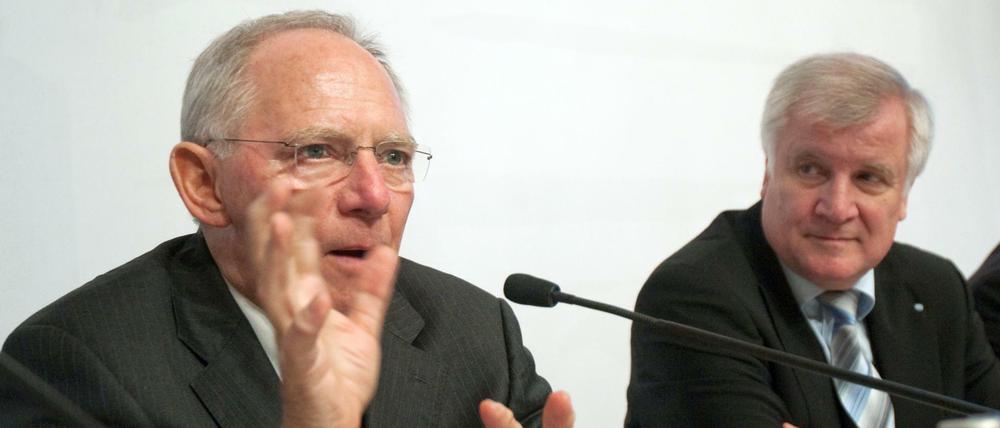 Bundesfinanzminister Wolfgang Schäuble, der bayerische Ministerpräsident Horst Seehofer.