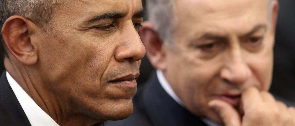 Barack Obama und Benjamin Netanjahu bei der Trauerfeier für Schimon Peres in Jerusalem.