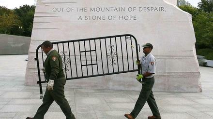 "Shutdown" beendet: Arbeiter geben das Martin Luther King Memorial wieder für Besucher frei
