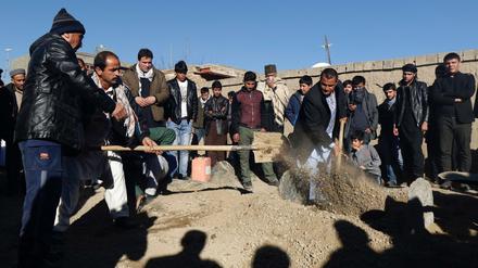 Die Zahl der zivilen Opfer in Afghanistan hat laut UN 2015 einen Höchststand erreicht. 